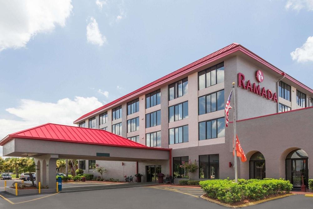 Lakeland Hotel Exterior foto